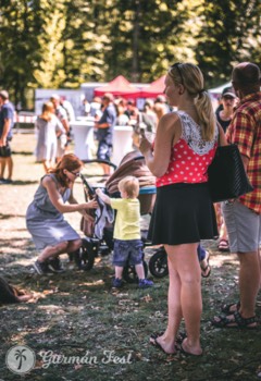  Rodina na Gurmán Festu v Sušici 