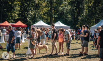  Návštěvníci gastronomického festivalu 