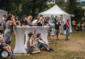  Diváci před hlavním pódiem Gurmán Fest 2018 